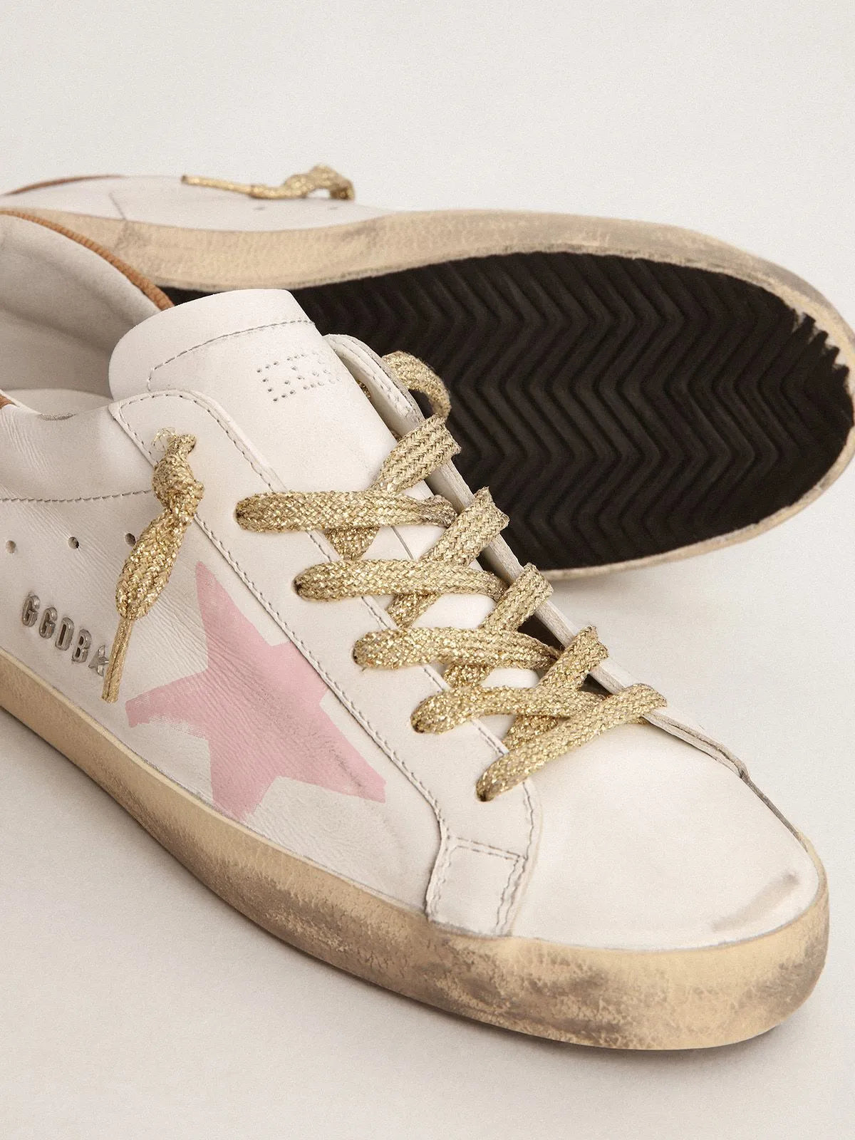 Super-Star LTD sneakers with pink screen printed star and snake-print leather heel tab（Bargain price）