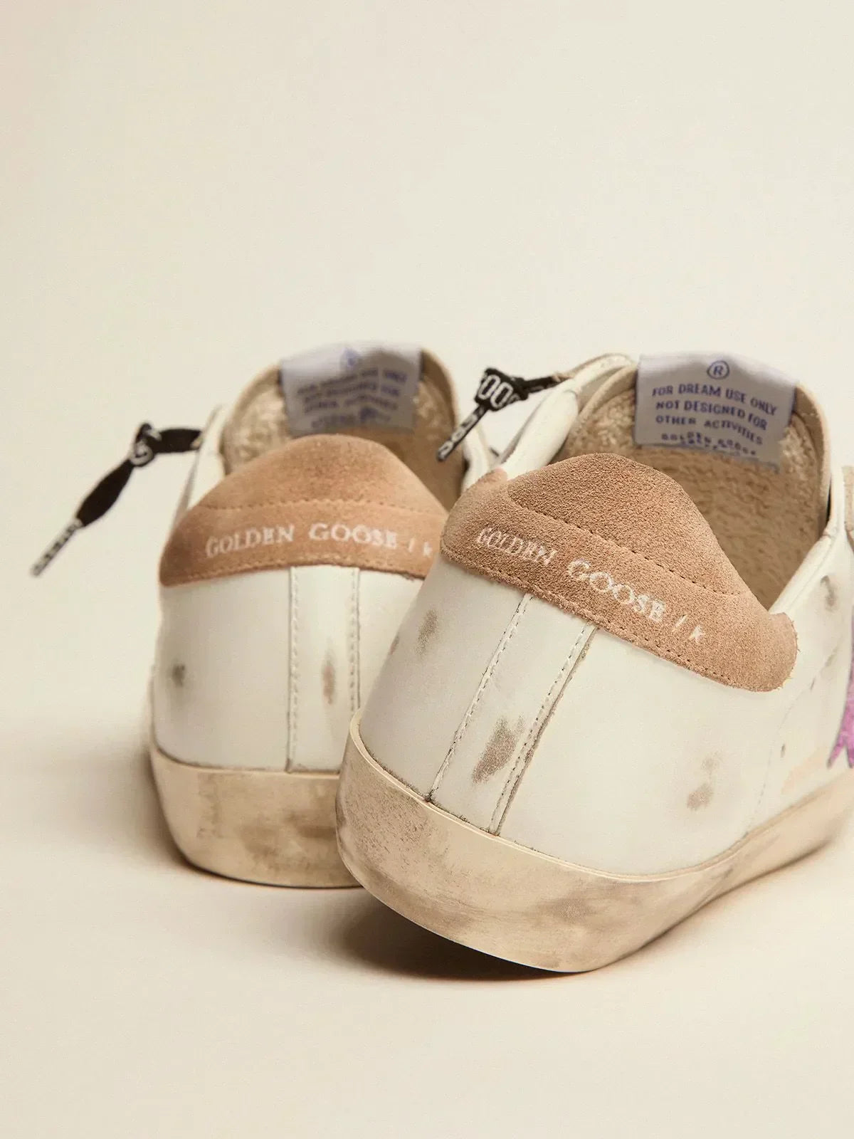 Super-Star sneakers in white leather with lavender-colored glitter star