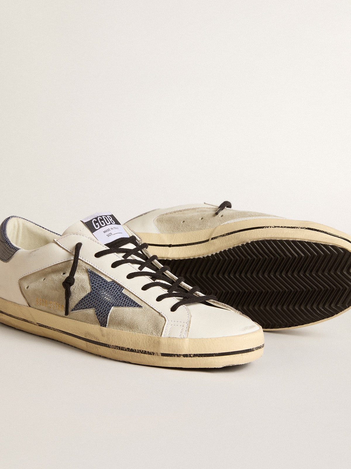 Super-Star in leather and suede with blue lizard-print leather star