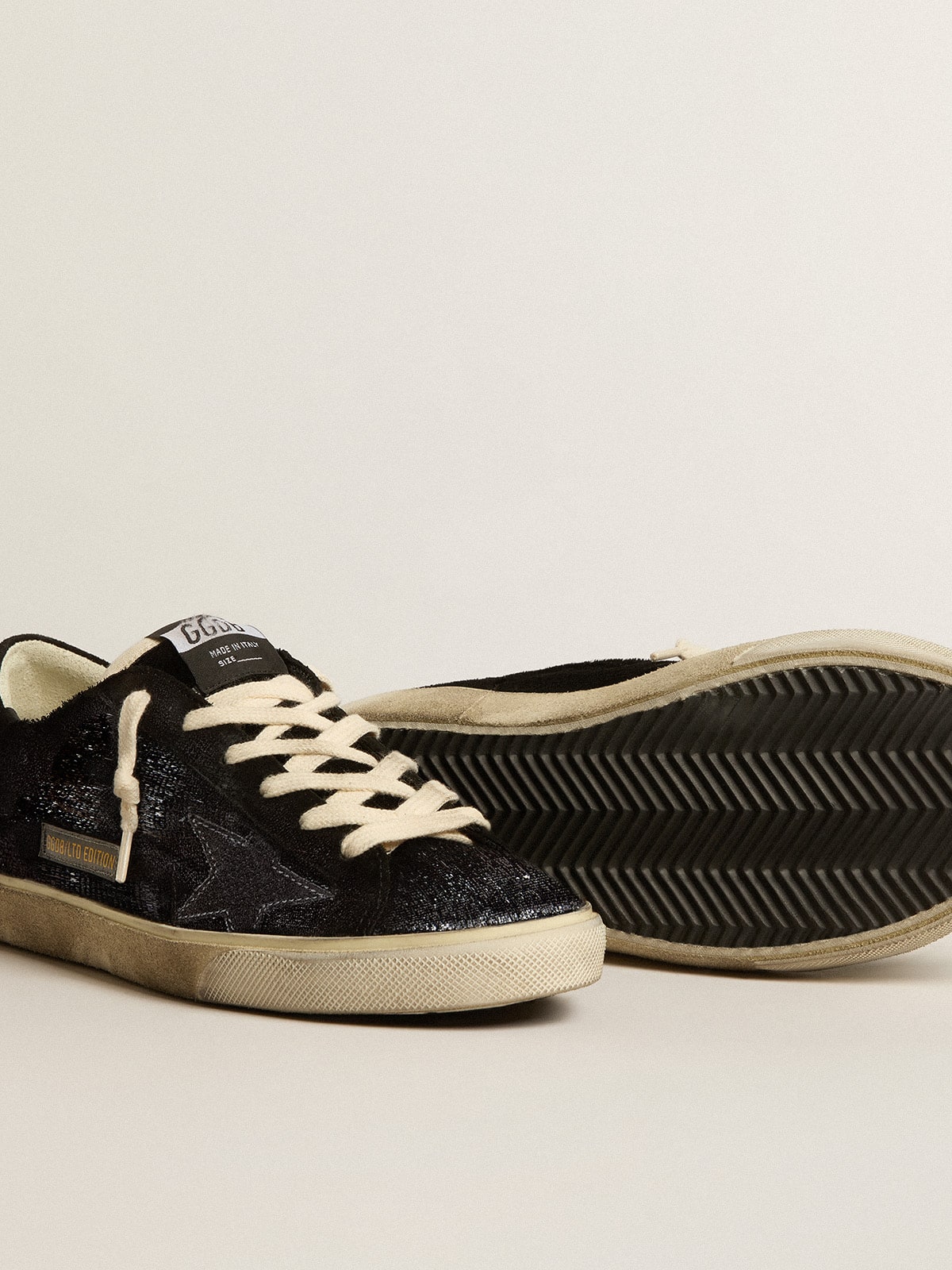 Men's Super-Star in black velvet and suede with black suede star